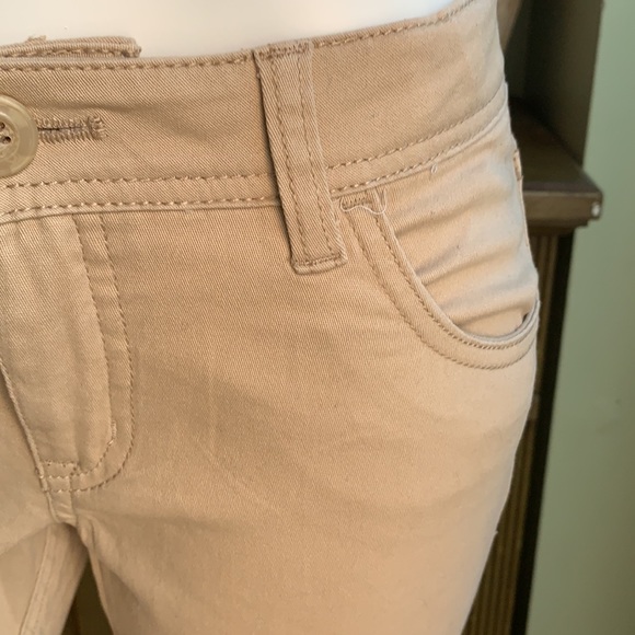 Justice super Skinny khaki pants 👖 - Picture 5 of 13
